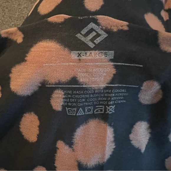 AC/DC Graphic T-Shirt size XL from Buckle - Picture 4 of 4